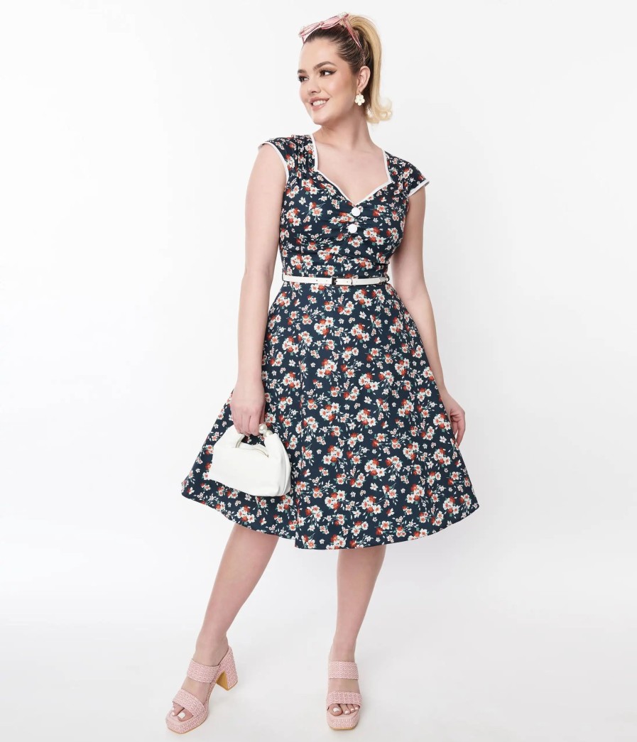 * Lady Vintage Wholesale Navy Ditsy Flower Isabella Swing Dress Swing