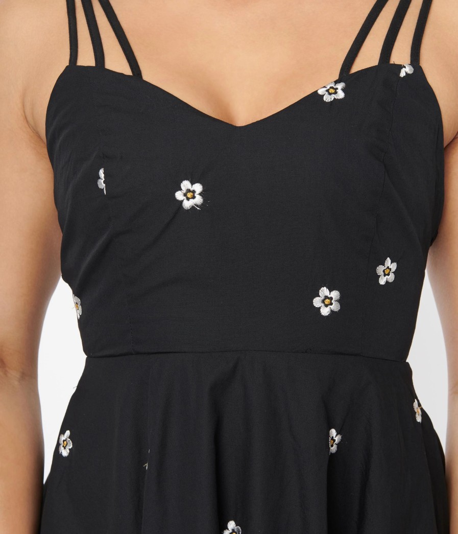 * Silver Stop Inc. (Voodoo Vixen) Voodoo Vixen Black & White Daisy Fit & Flare Dress Everyday