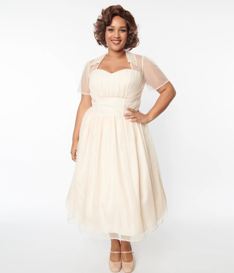 * Unique Vintage Plus Size Peach Clip Dot Bridal Libby Swing Dress Swing