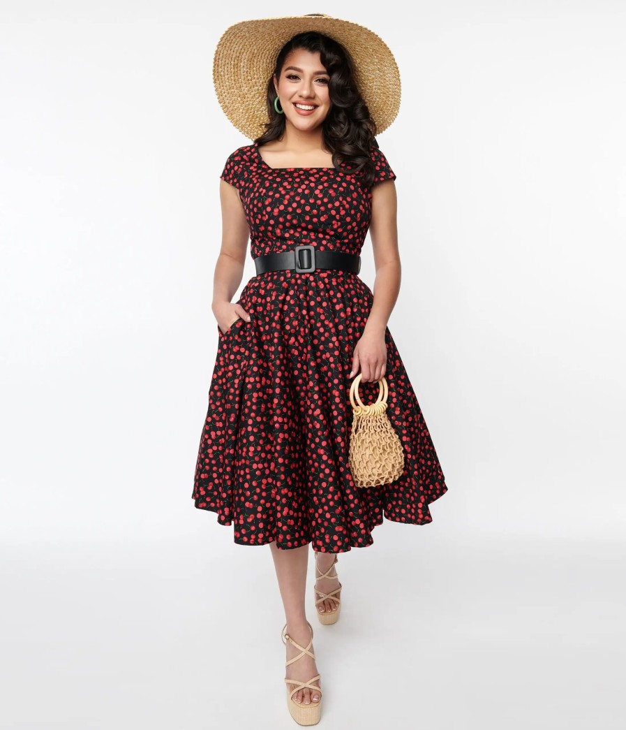 * Magnolia Place Black & Cherry Anna Swing Dress Swing