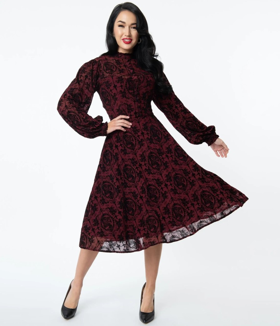 * Unique Vintage 1950S Burgundy La Catrina Velvet Burnout Leota Swing Dress Swing