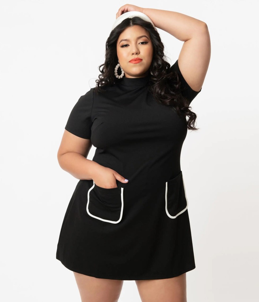 * Smak Parlour Plus Size Black Mock Turtleneck Wave Maker Dress Everyday