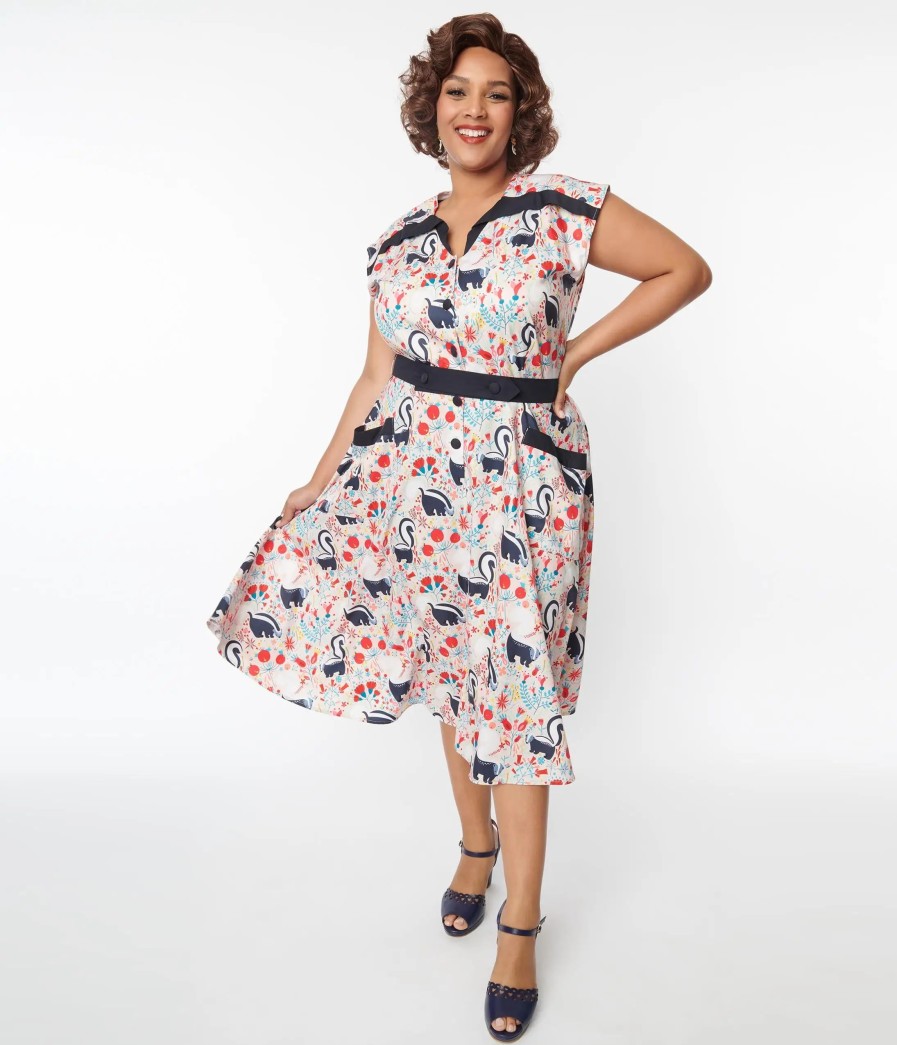 * Unique Vintage Plus Size Peach Skunk Print Hedda Swing Dress Swing