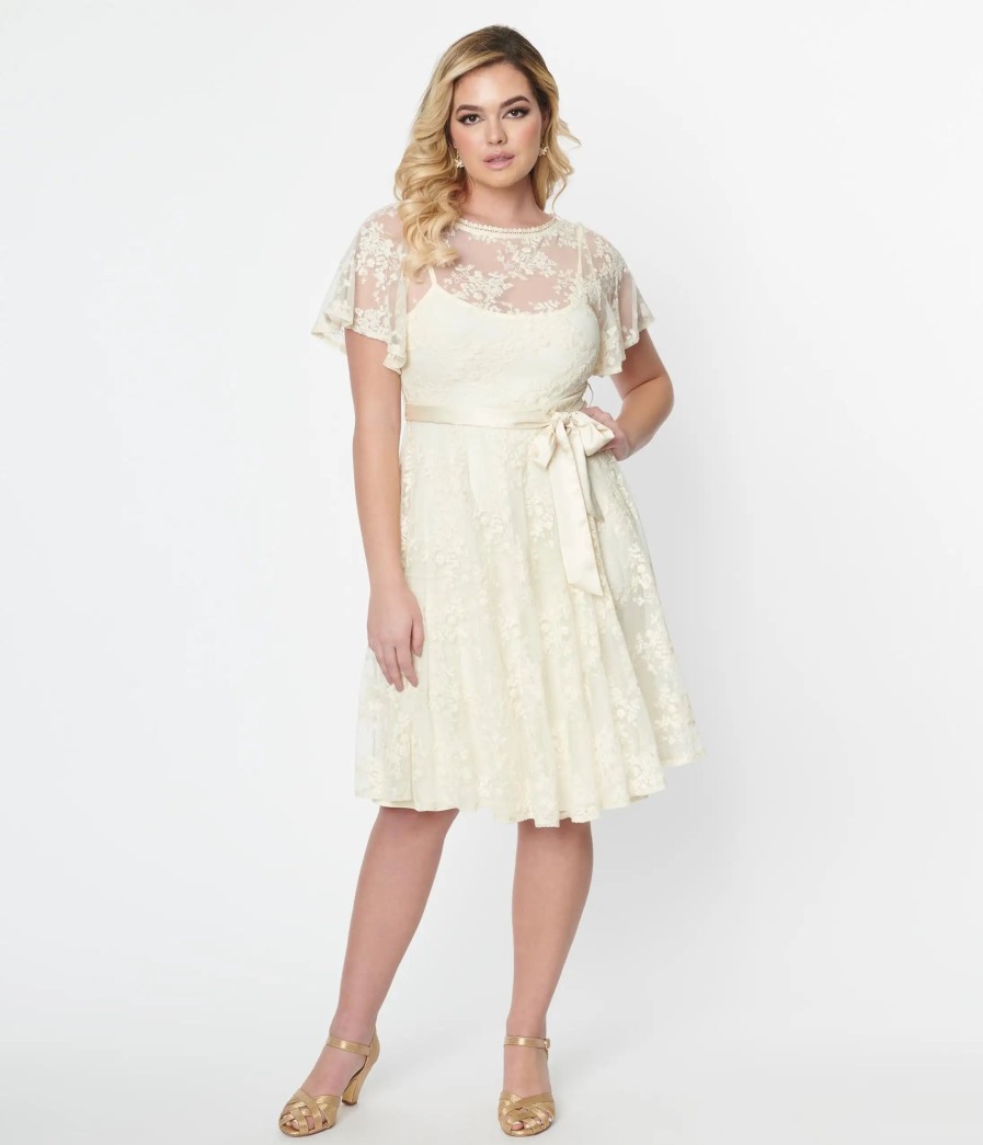 * Unique Vintage Ivory Floral Lace Bridal Swing Dress Swing