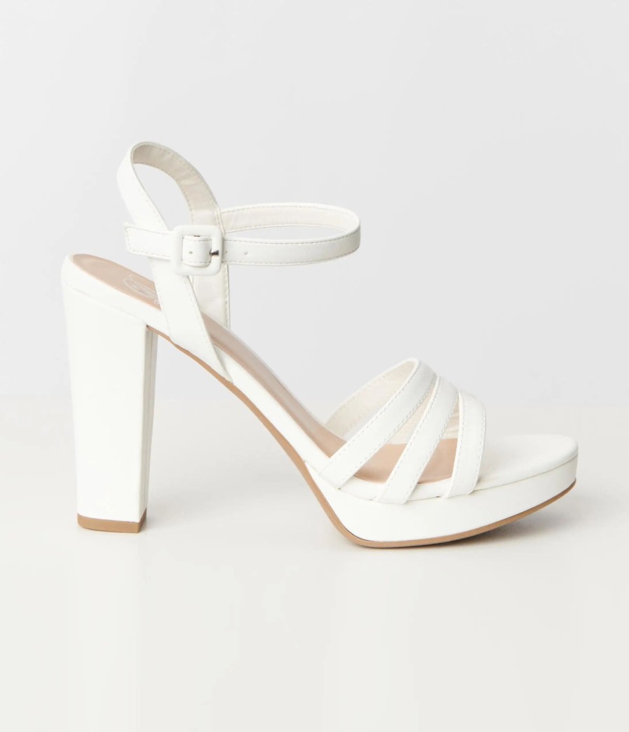 * Fortune Dynamic Pure White Platform Heel Sandals Swim Accessories