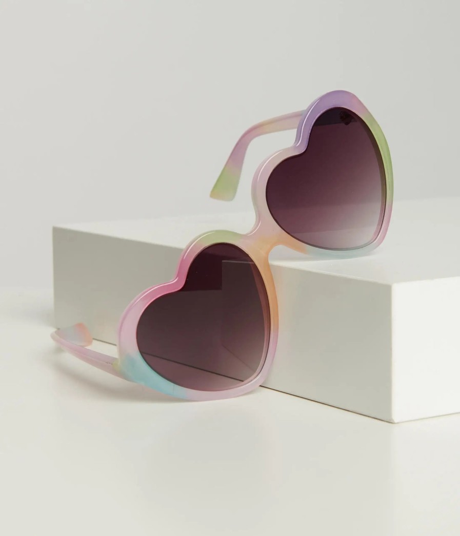 * Aj Morgan Eyewear (B2B Wholesale) Pastel Rainbow Ombre Candy Heart Sunglasses Swim Accessories