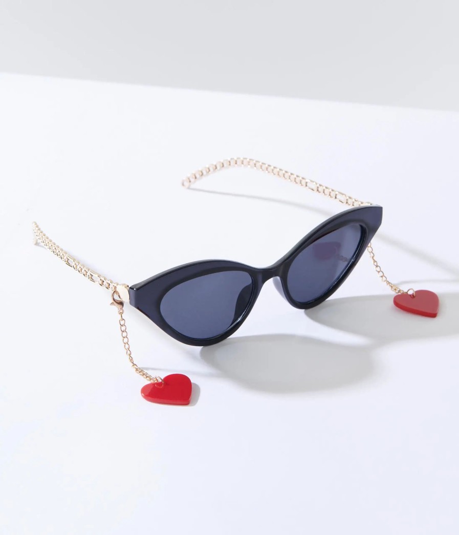 * Lucent Product Inc. Black & Gold Heart Chain Cat Eye Sunglasses Swim Accessories